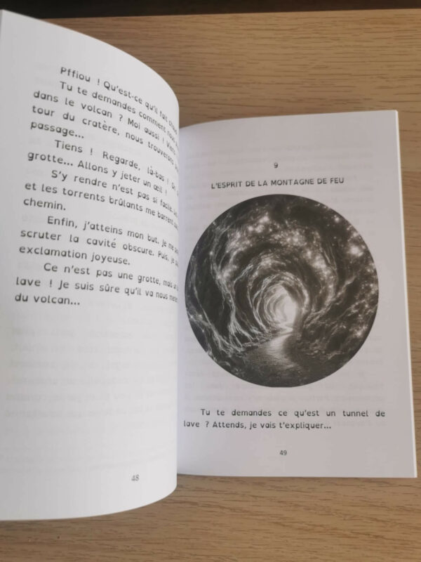 Pages de L'Enfant du feu et son marque-page